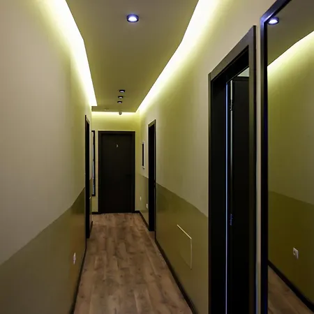 Kuta's 2 Apartman *