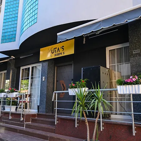 Kuta's 2 아파트 티라나